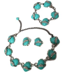 1960s Easter Egg Cabochan Vintage Three Piece Parure Jewelry Set in Turquoise